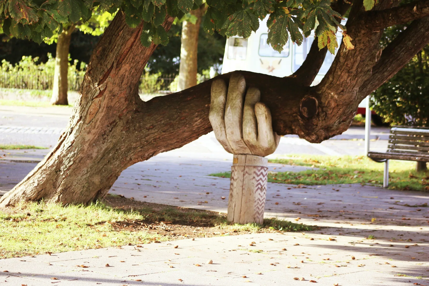 is It Enabling or Supporting? The Fine Line Families Must Learn to Walk